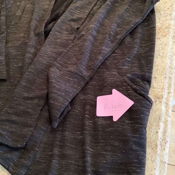 Tahari Black Open Front Cardigan Size Medium - Picture 10 of 10